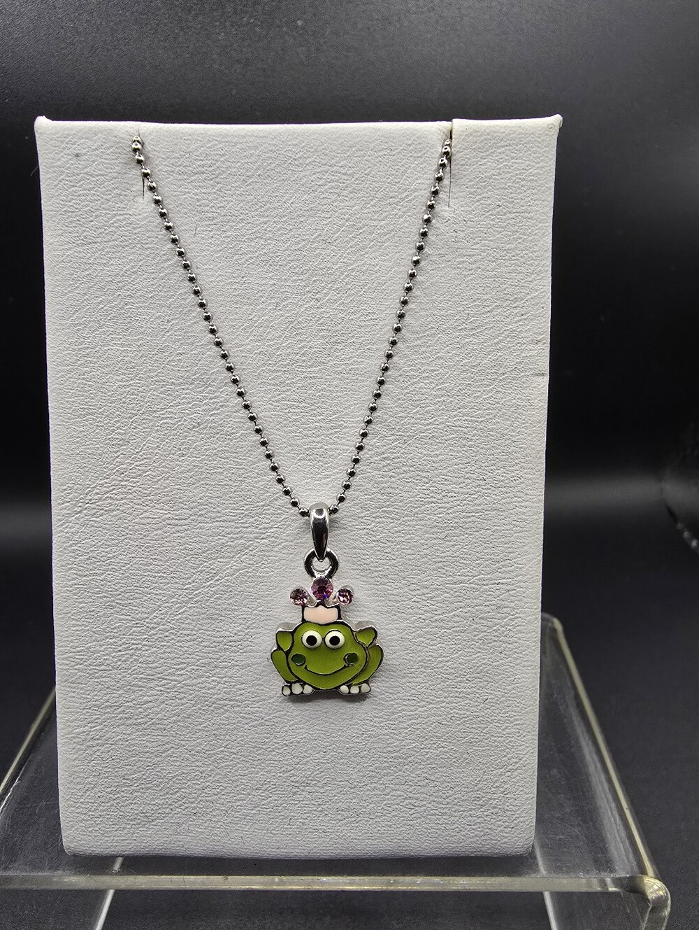 Cookie Lee Green Frog Pendant Necklace with Pink Crown and Small Rhinestone